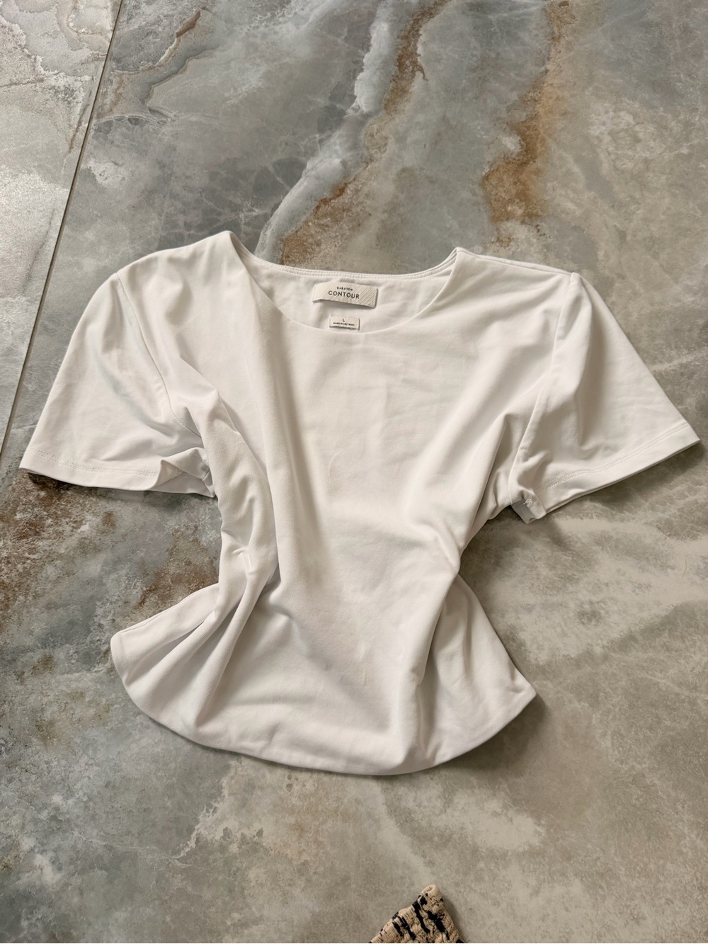 Aritzia White Short-Sleeve Crewneck Tee